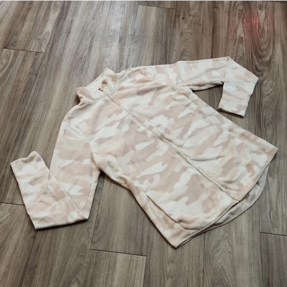 Old Navy Active Fleece Camo Zip-Up Jacket Sweater With Pockets Women's XL Tall - Picture 2 of 15